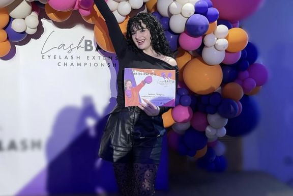 lash battle champion